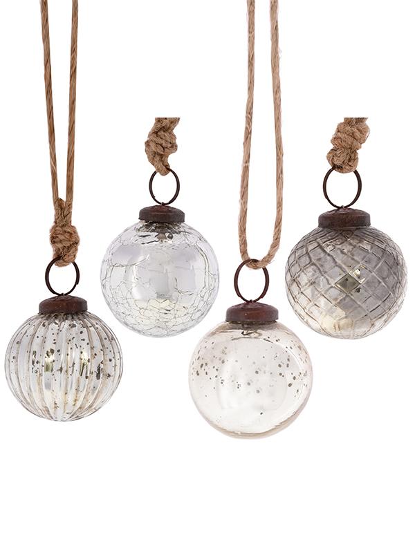 Crackle Glass Bauble  Silver Isolated