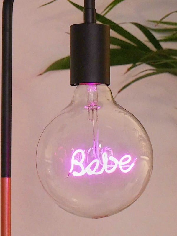 LED Neon Text Lamp - Babe